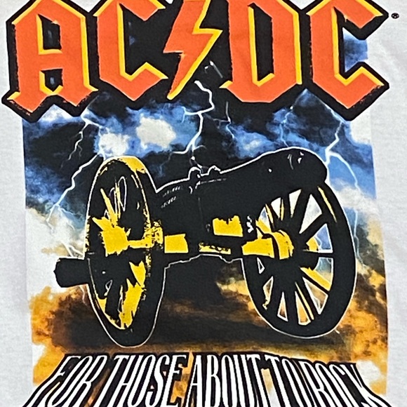 Girls' AC/DC "For Those About to Rock" White Tee Shirt T-Shirt Top Sz Medium NWT - Picture 2 of 4